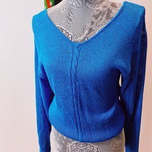 Vintage The Villager Blue knit sweater from 70's
